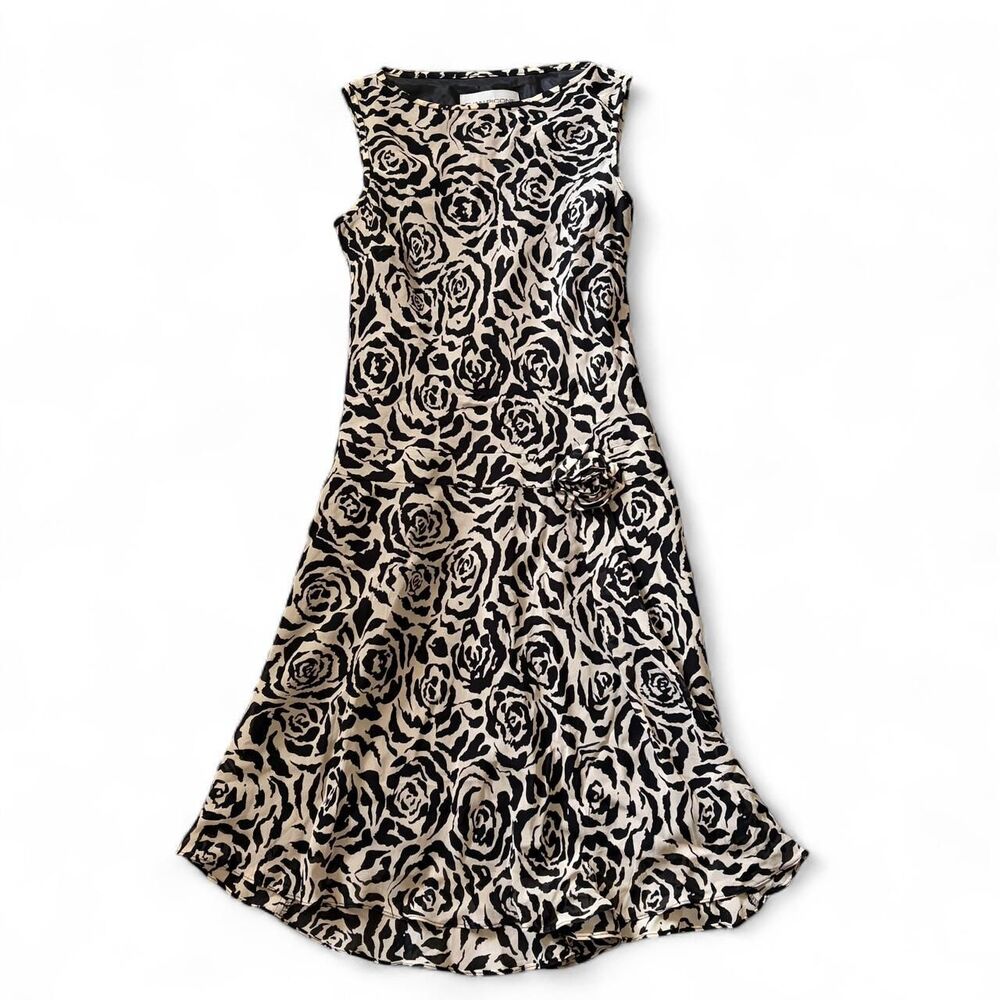 Evan Picone black + white floral midi dress with ruffle detail. Size: 4
